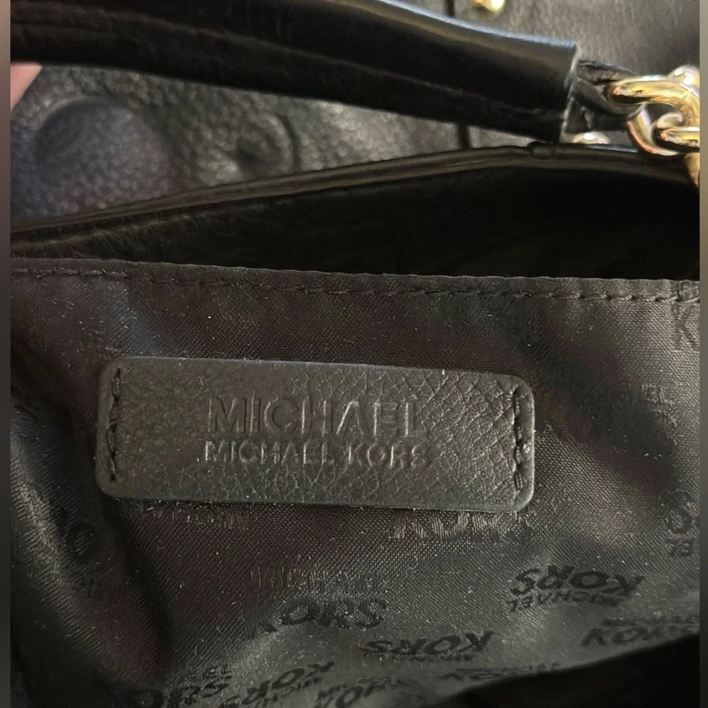 Michael Kors Black Leather Shoulder Bag with Gold Tone Accents - Picture 8 of 14